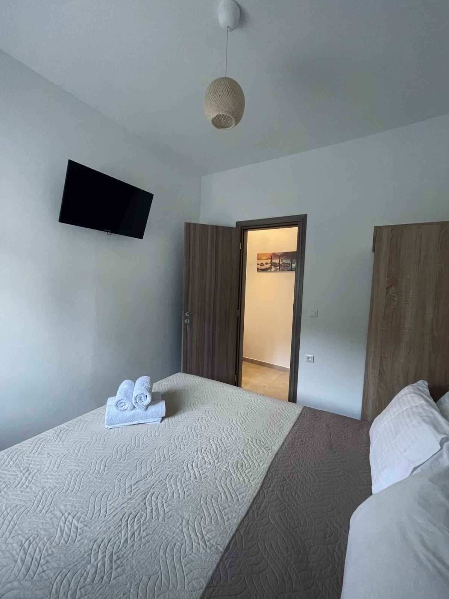 Blue Horizon Apartment Achlia Екстериор снимка